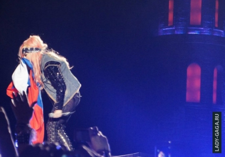 Концерт Леди Гага в Санкт-Петербурге (фото+видео)