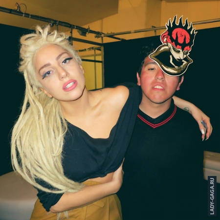 Леди Гага с фанатом